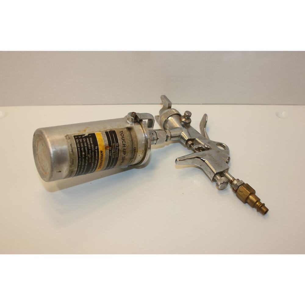 Central Pneumatic Touch Up Spray Gun 45-60 PSI